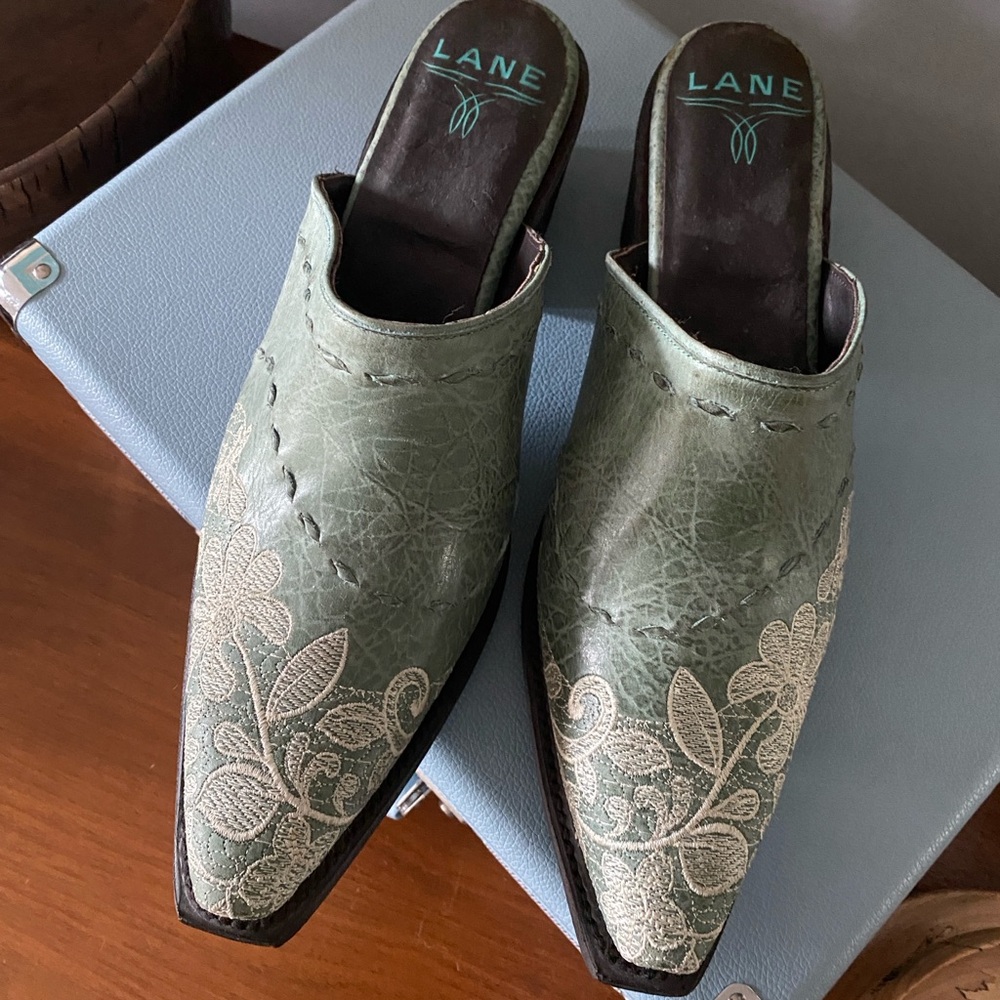 Lane Mules size 9